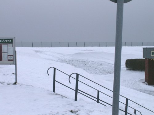 Schnee am Deich 