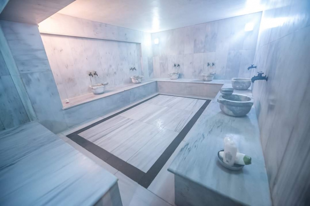 Turkish bath 