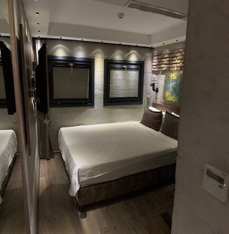 single room