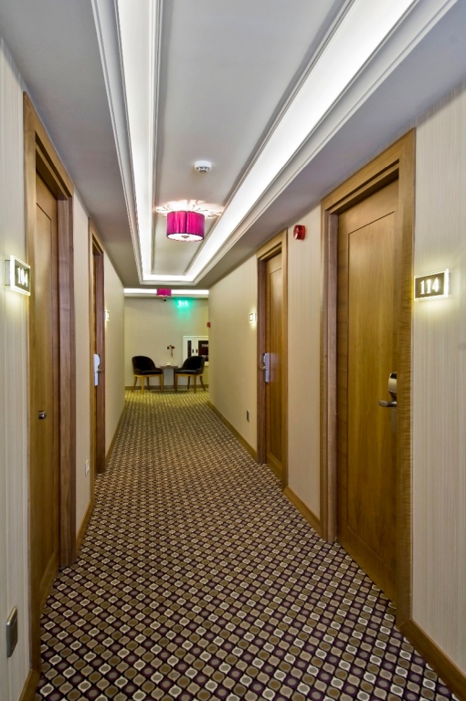  CORRIDOR
