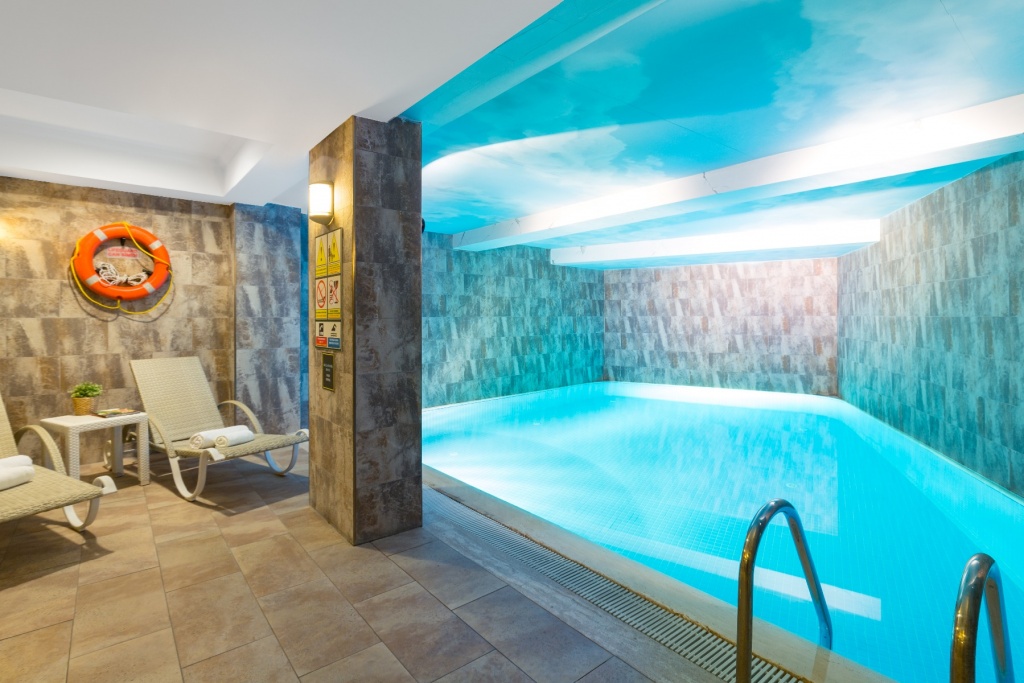 Indoor Swimming Pool