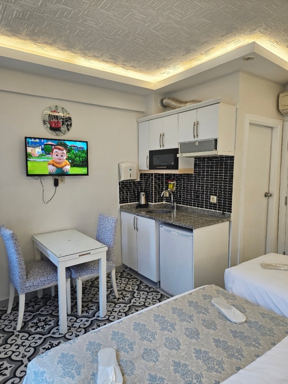 SUPERİOR TRIBLE ROOM
