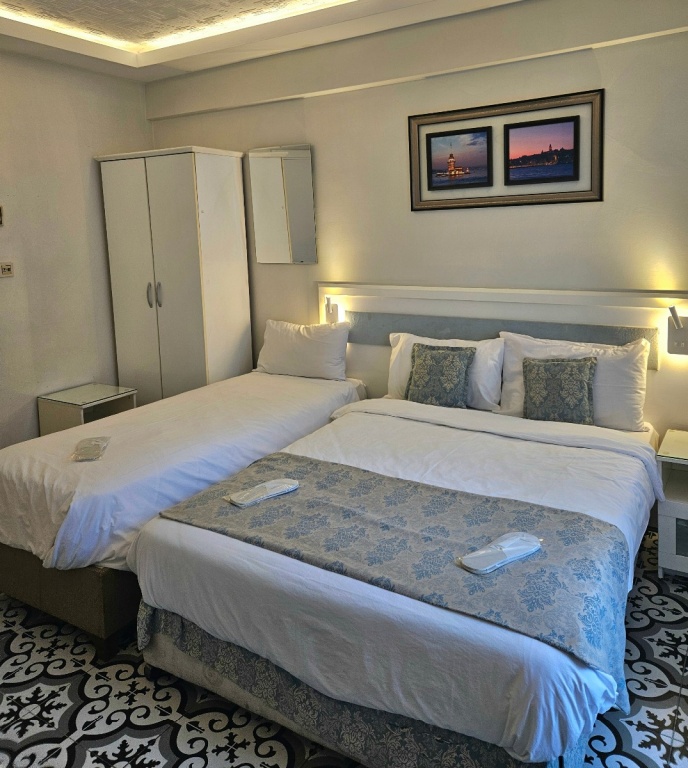 SUPERİOR TRIBLE ROOM