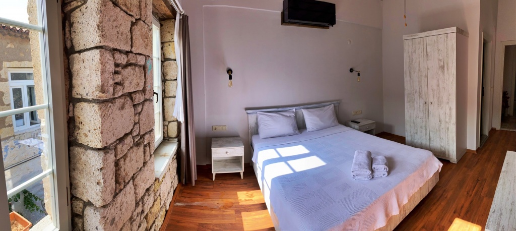 Deluxe Üç Kişilik Oda