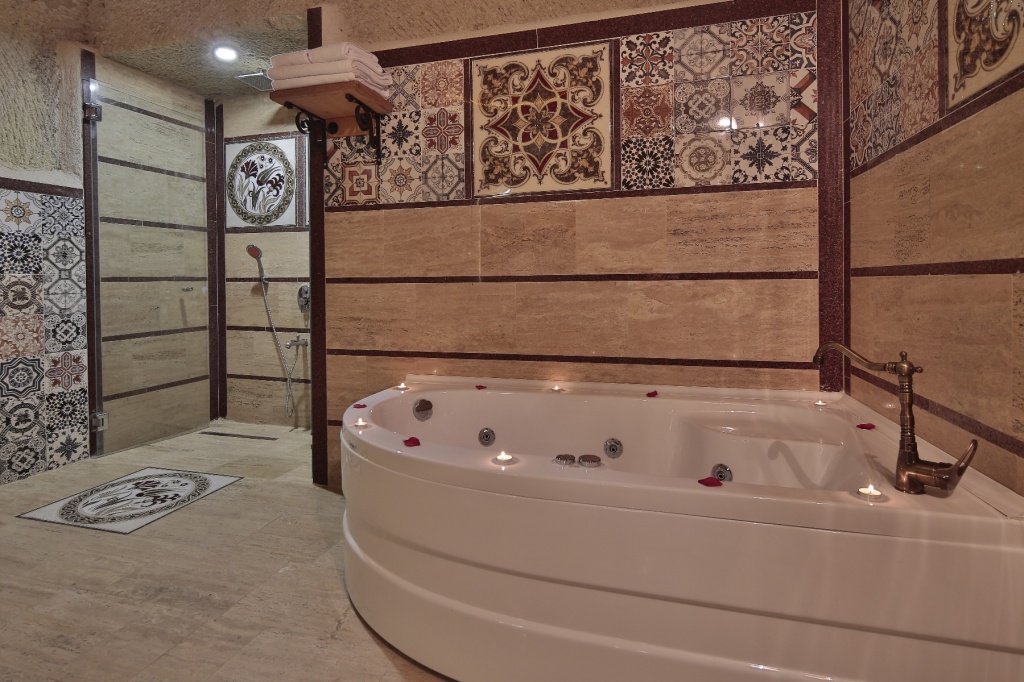 KING ROOM BANYO