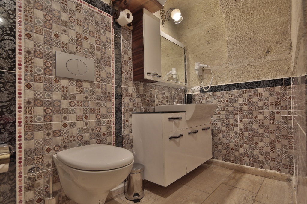 STANDRT ROOM BANYO