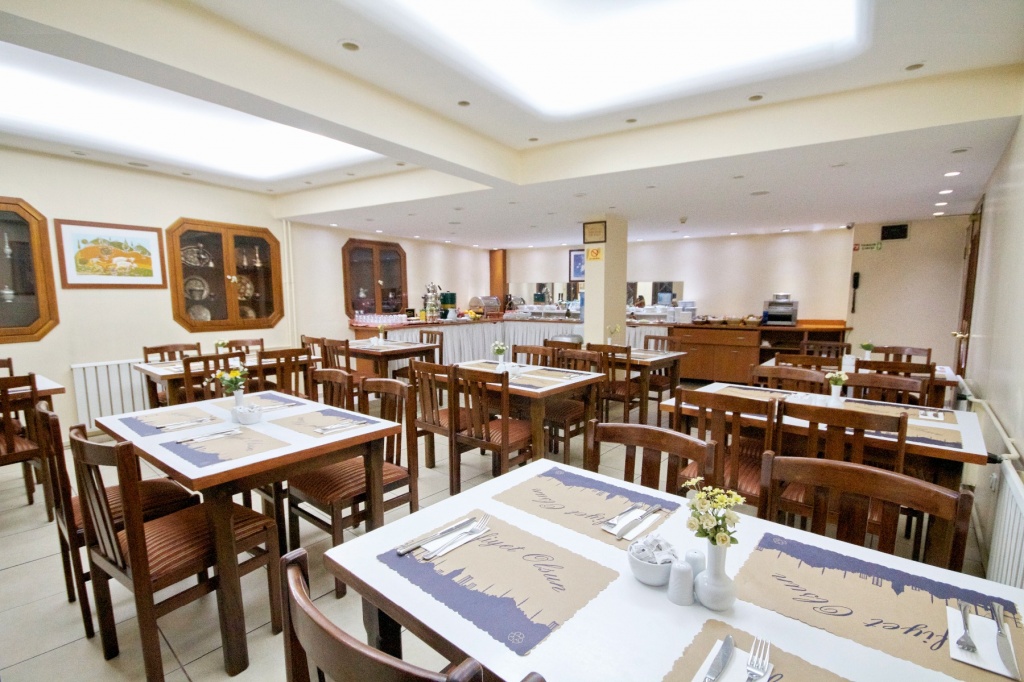 Breakfast Hall