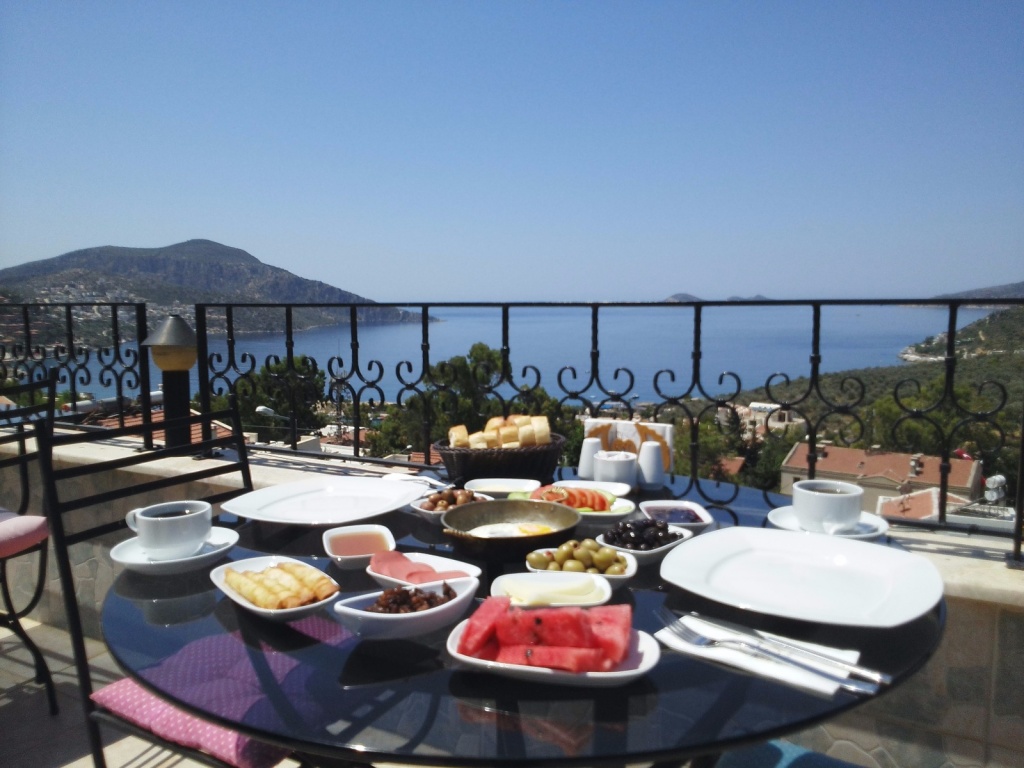 TERRAS KAHVALTI