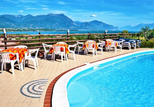Poolbar