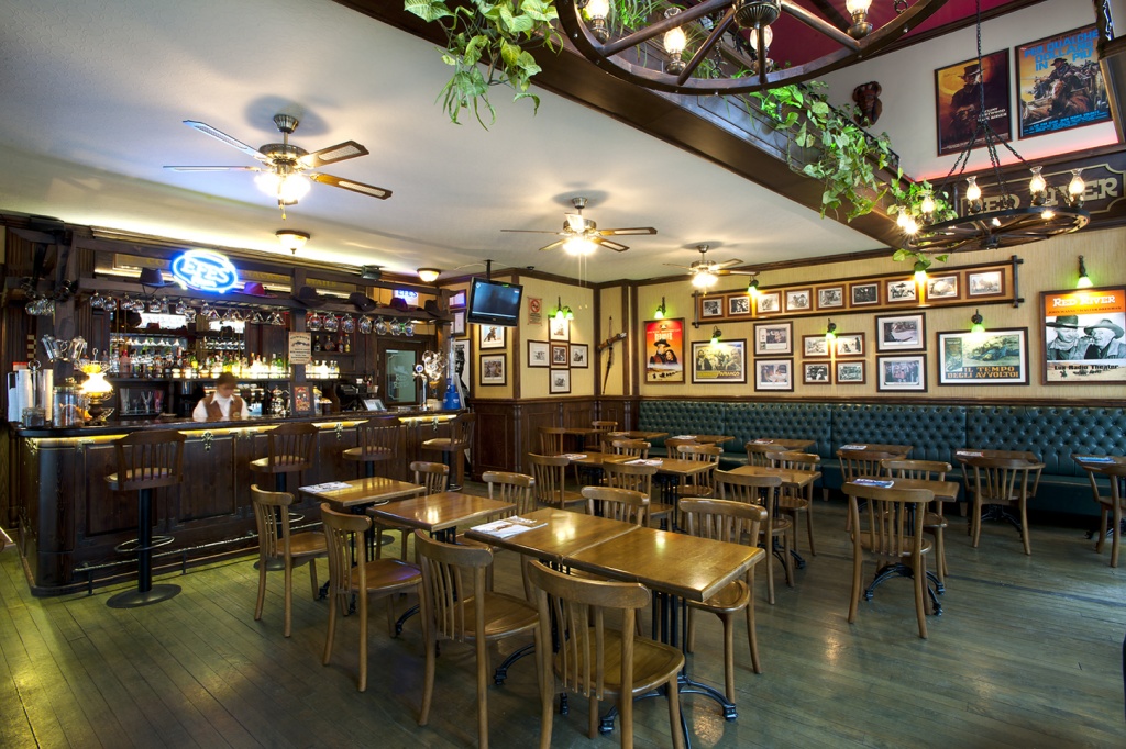 Red River Pub