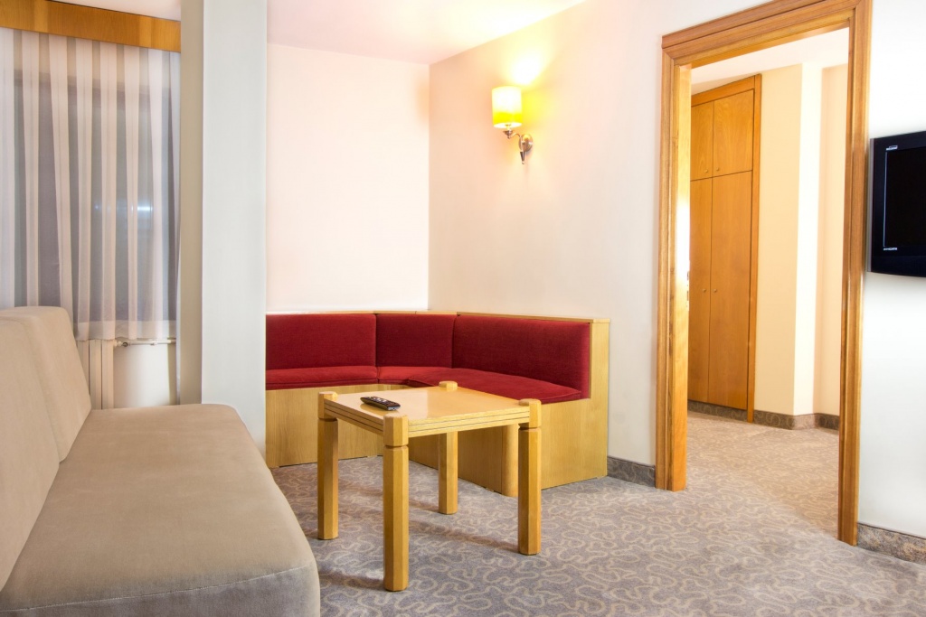 Connecting Family Room